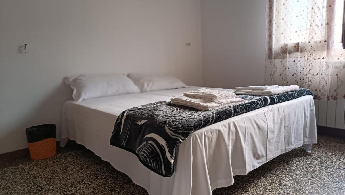 Lowest Price Homestay Venice - image 5