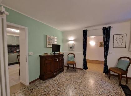 Veneziacentopercento La Forcola Apartment - image 13