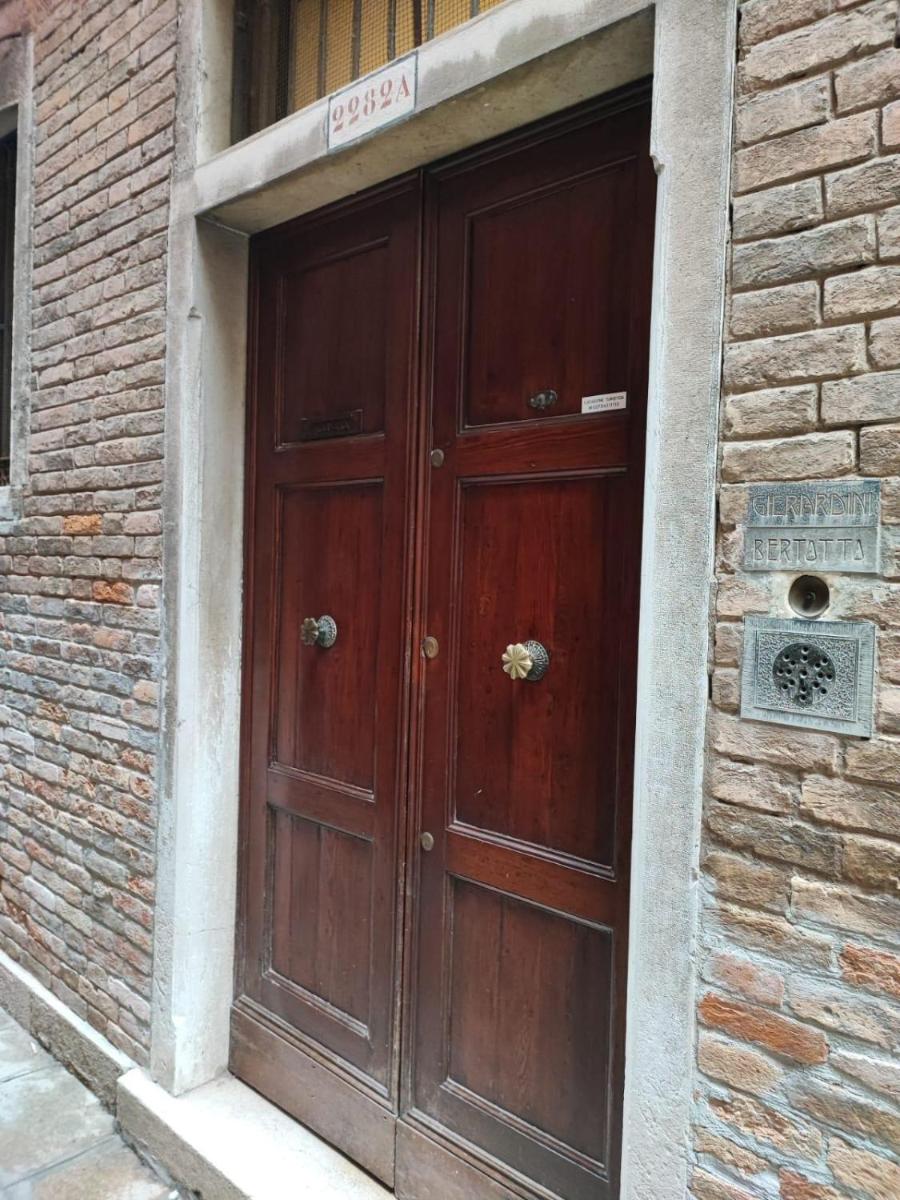 Ca' del Moro Venice House - image 2